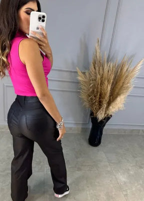 Calça Resinada Wide Leg Pedrarias - Preta